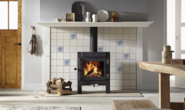 Chauffage-bois-poele-buche-JannikLarge-situ
