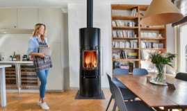 Chauffage-bois-poele-buche-Linia-situ3